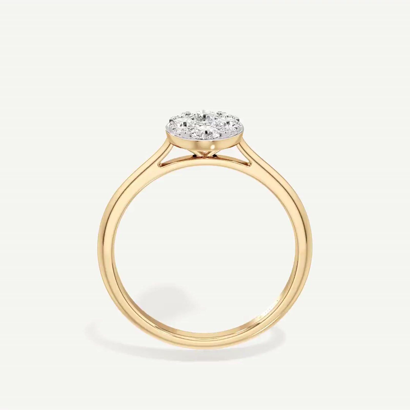 Pull Oval Diamond Ring